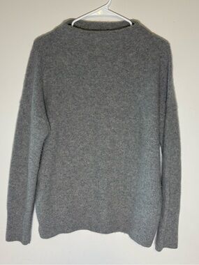 Women’s Vince 100% Cashmere Funnel Neck Sweater Size Large in Light Charcoal